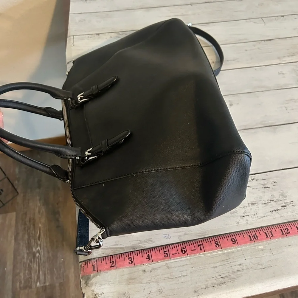 Michael Kors Nero Black and silver Purse with crossbody strap